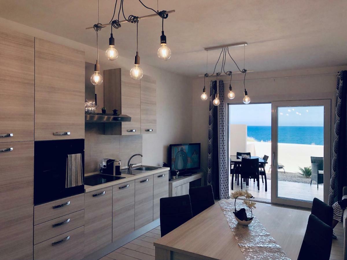 Il Tramonto Luxury House Appartement Valledoria  Buitenkant foto