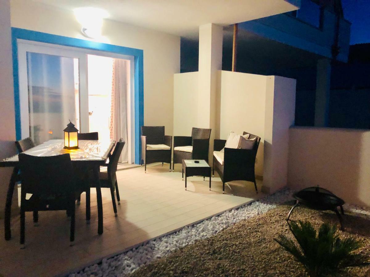 Il Tramonto Luxury House Appartement Valledoria  Buitenkant foto
